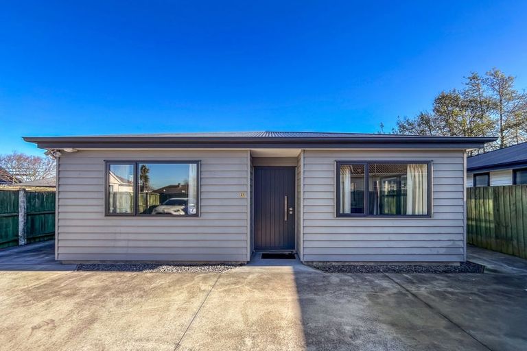 Photo of property in 37 Wainui Street, Riccarton, Christchurch, 8041
