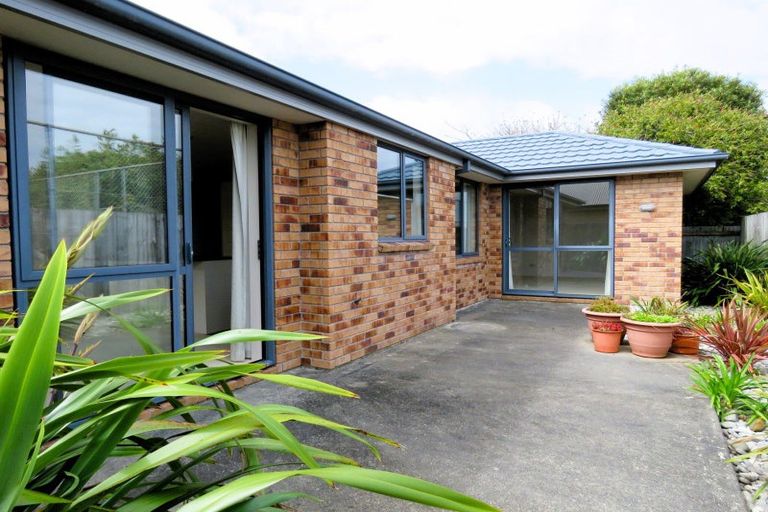 Photo of property in 3/3 Harkness Place, Westport, 7825