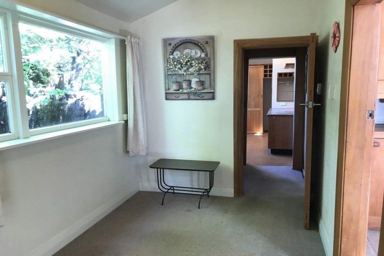 Photo of property in 34 Hackthorne Road, Cashmere, Christchurch, 8022