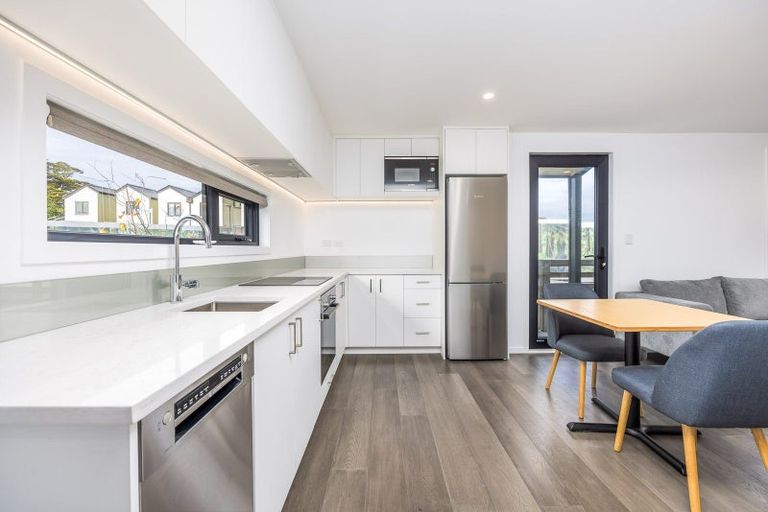 Photo of property in 1 Te Puketoka Lane, Mangere, 2022