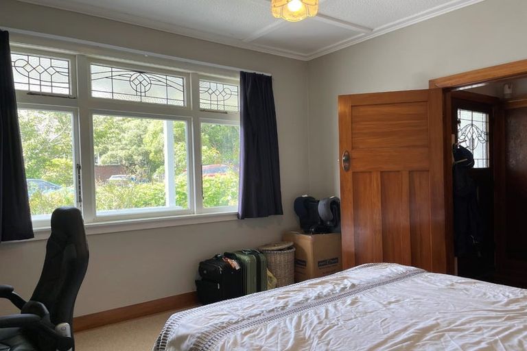 Photo of property in 62 Creswick Terrace, Northland, Wellington, 6012