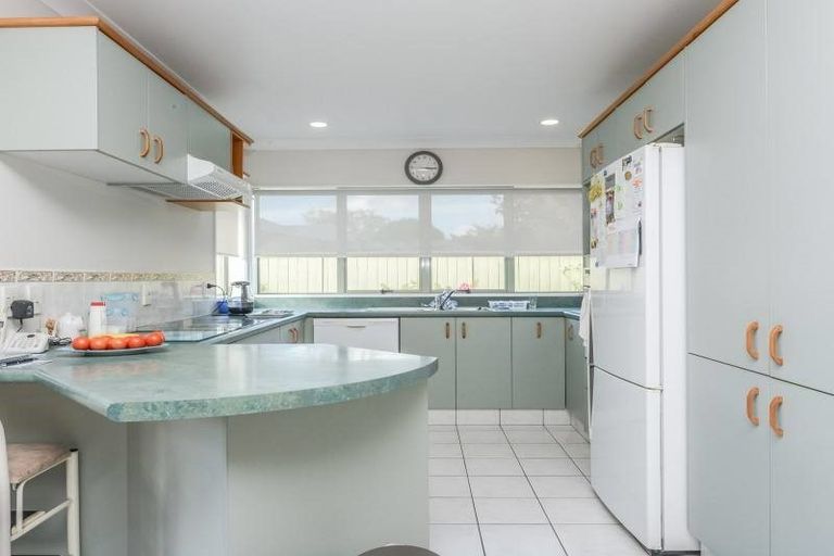 Photo of property in 8 Admiral Crescent, Flagstaff, Hamilton, 3210