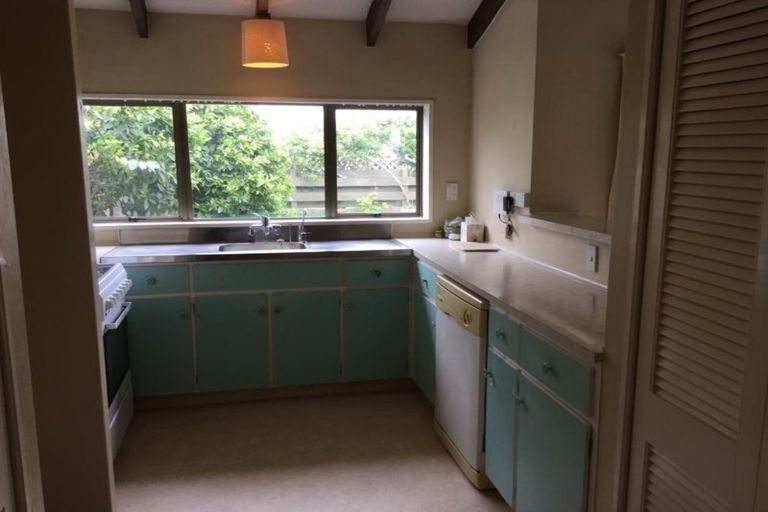 Photo of property in 3b Compton Place, Mount Maunganui, 3116