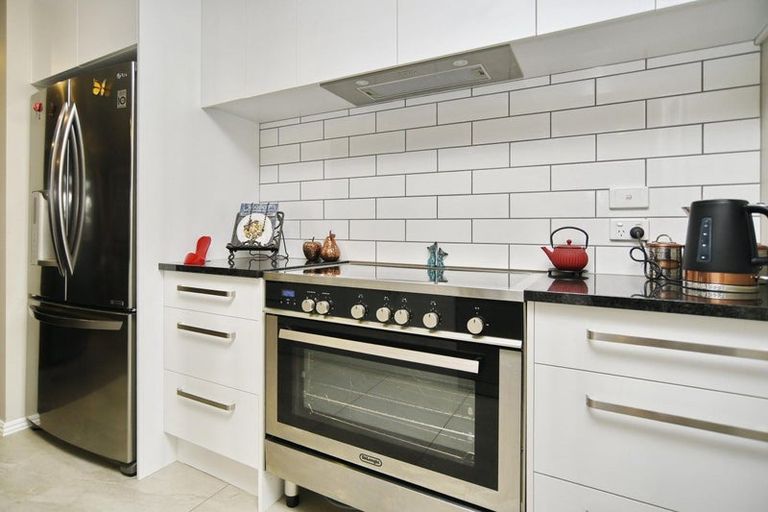 Photo of property in 33 Macphail Avenue, Rangiora, 7400