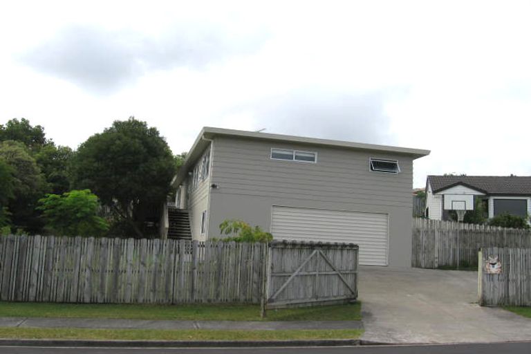 Photo of property in 6 Mallard Place, Unsworth Heights, Auckland, 0632