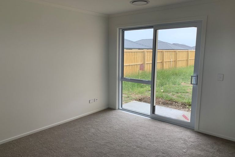 Photo of property in 116 Northmoor Boulevard, Rolleston, 7615