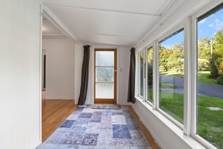 Photo of property in 37 Tombleson Road, Lake Rotoma, Rotorua, 3074