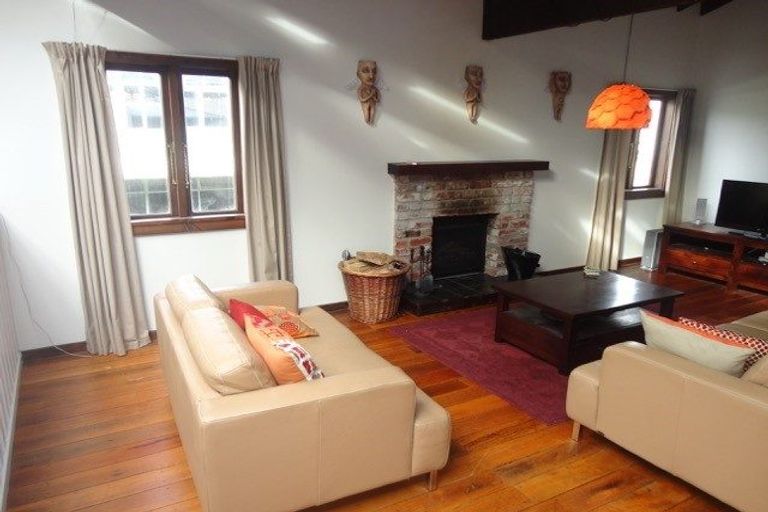 Photo of property in 12u4 Little George Street, Thorndon, Wellington, 6011