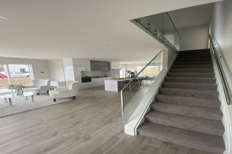 Photo of property in 18 Mardell Avenue, Hobsonville, Auckland, 0616