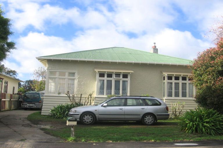 Photo of property in 41 Lyndhurst Street, Takaro, Palmerston North, 4412