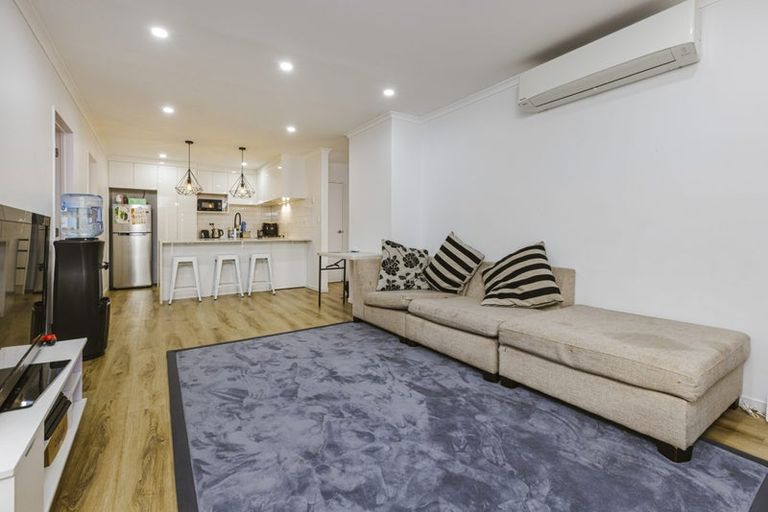 Photo of property in 41c James Street, Mangere East, Auckland, 2024