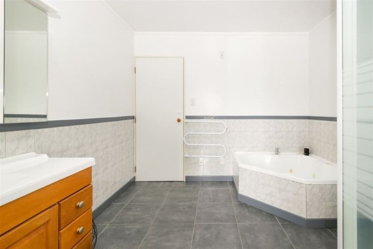 Photo of property in 3/37 Beaver Road, Blenheim, 7201