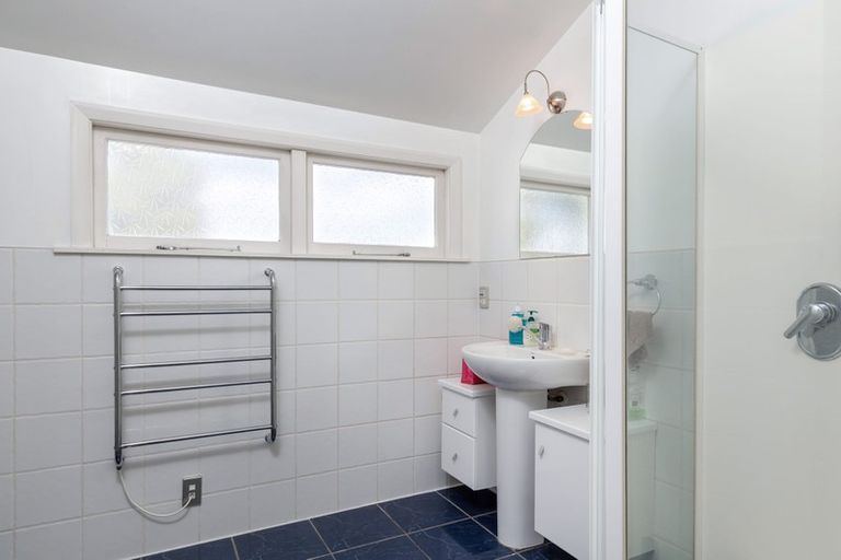 Photo of property in 32 Eltham Road, Blenheim, 7201