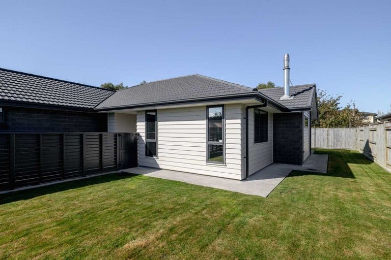 Photo of property in 33 Monarch Drive, Ashhurst, 4810