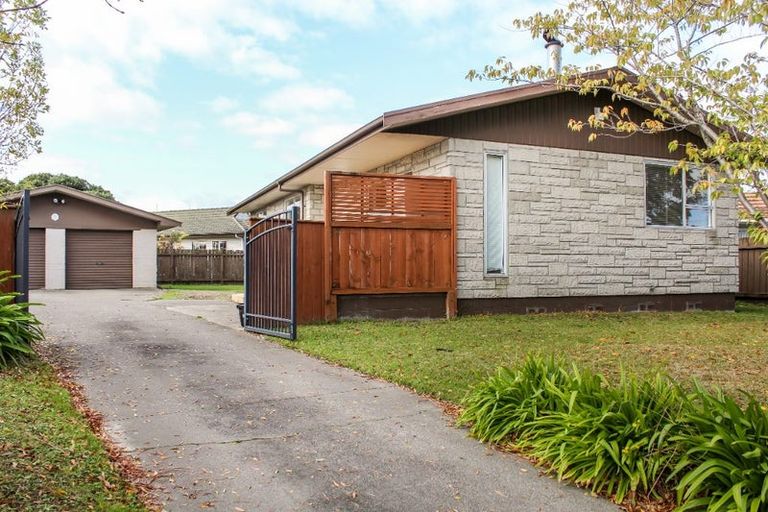 Photo of property in 15 Kaimanawa Street, Kelvin Grove, Palmerston North, 4414
