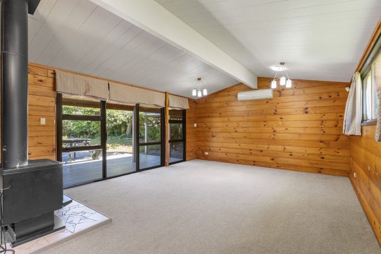 Photo of property in 33 Hinekura Avenue, Taupo, 3330