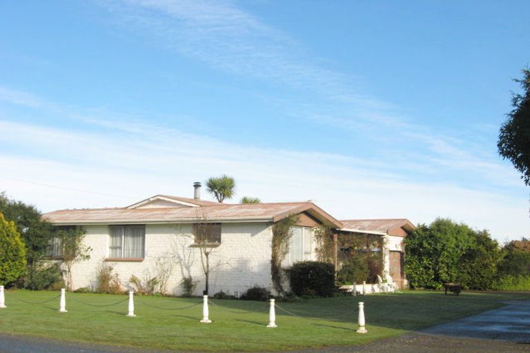 Photo of property in 76 Black Road, Otatara, Invercargill, 9879