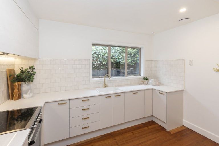 Photo of property in 1/65 Knowles Street, St Albans, Christchurch, 8052