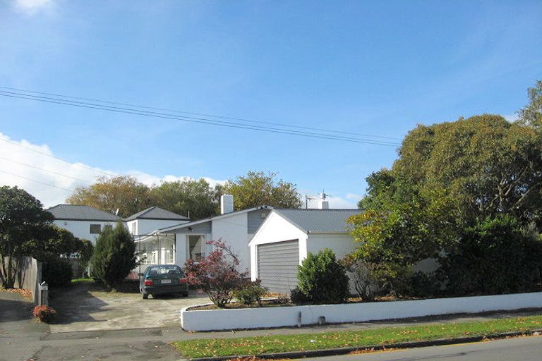 Photo of property in 134 Waimairi Road, Ilam, Christchurch, 8041