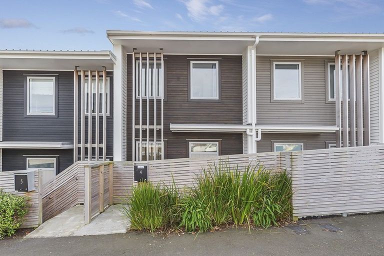 Photo of property in 4/24 Tamar Street, Island Bay, Wellington, 6023