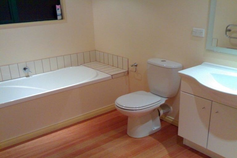 Photo of property in 26 Tattenhall Grove, Churton Park, Wellington, 6037