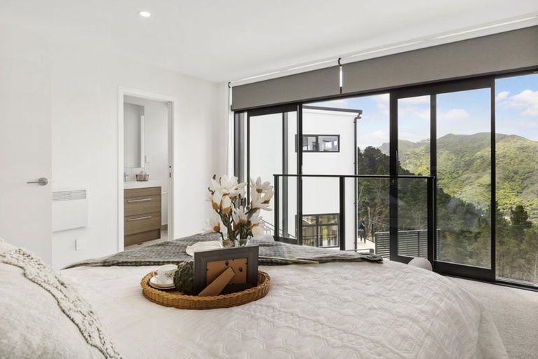 Photo of property in 31 Nanda Way, Khandallah, 6035