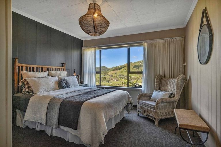 Photo of property in 69 North Street, Mokau, 4376