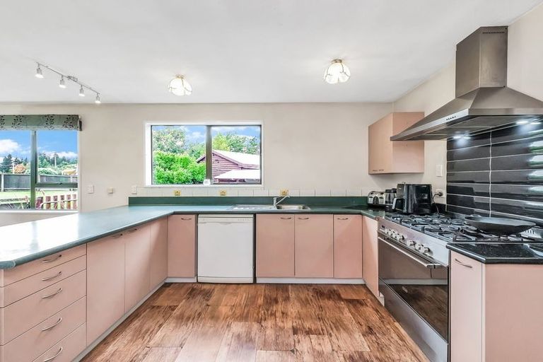 Photo of property in 1 Everett Street, Coalgate, 7673