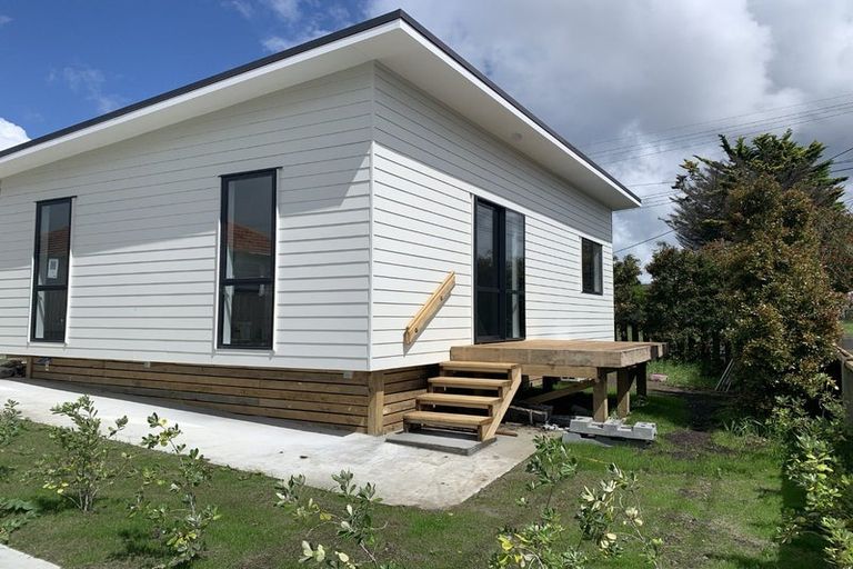 Photo of property in 10b Rosier Road, Glen Eden, Auckland, 0602