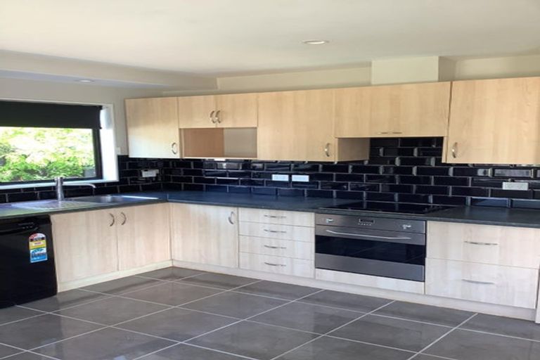 Photo of property in 26 Heathglen Avenue, Parklands, Christchurch, 8083