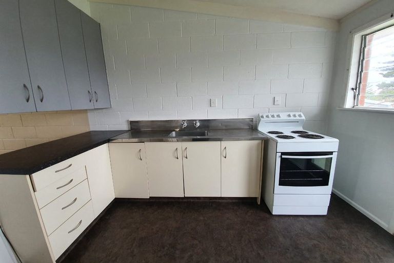 Photo of property in 2/312 Massey Road, Mangere East, Auckland, 2024