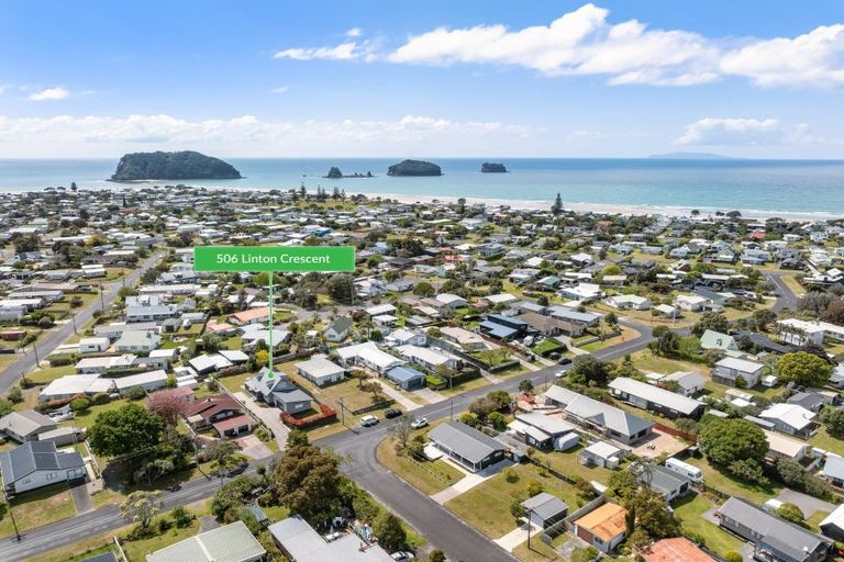 Photo of property in 506 Linton Crescent, Whangamata, 3620