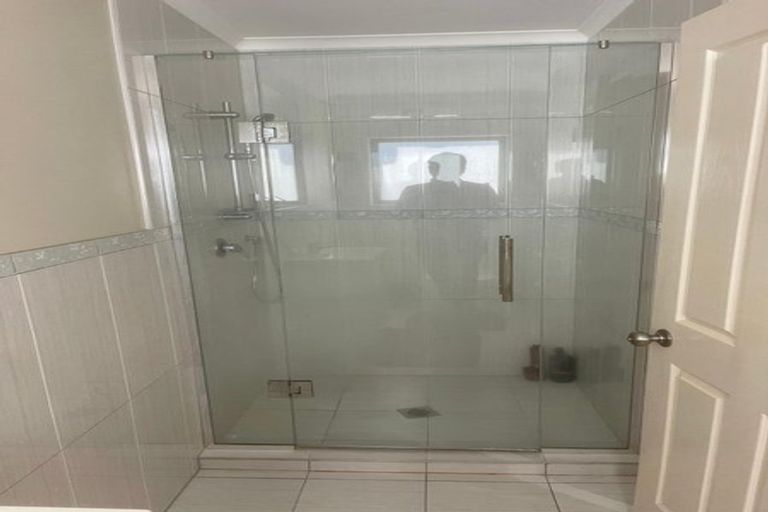 Photo of property in 58 Cartmel Avenue, Massey, Auckland, 0614