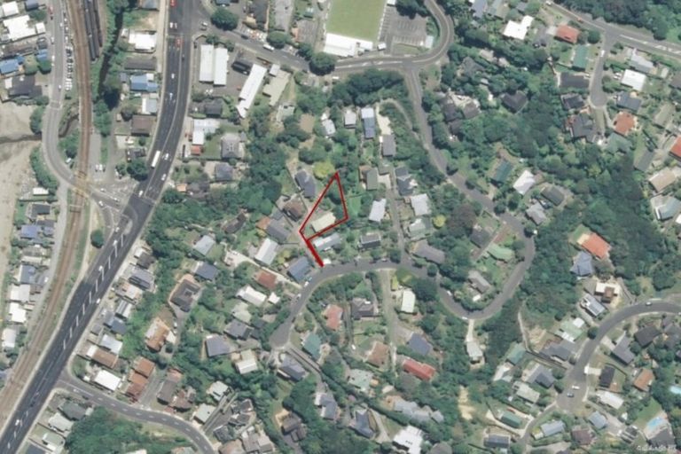 Photo of property in 24 Taupo Crescent, Plimmerton, Porirua, 5026