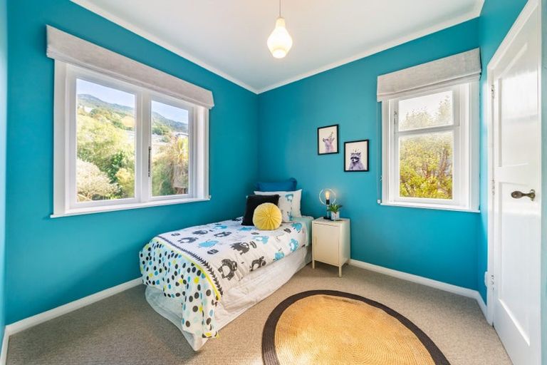 Photo of property in 8 Saint Albans Avenue, Karori, Wellington, 6012