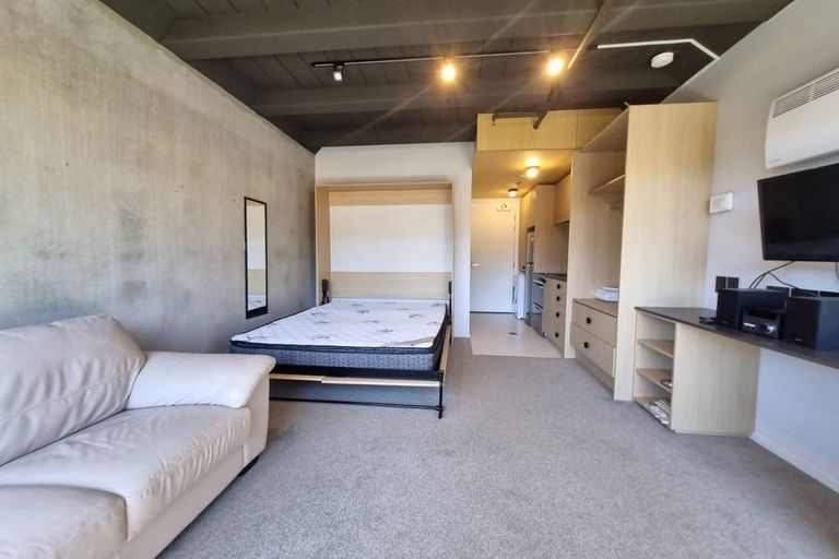 Photo of property in Vedado Apartments, 103/41u Hopper Street, Mount Cook, Wellington, 6011