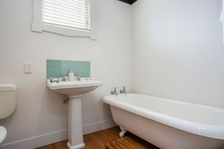 Photo of property in 6 Grosvenor Street, Cambridge, 3434