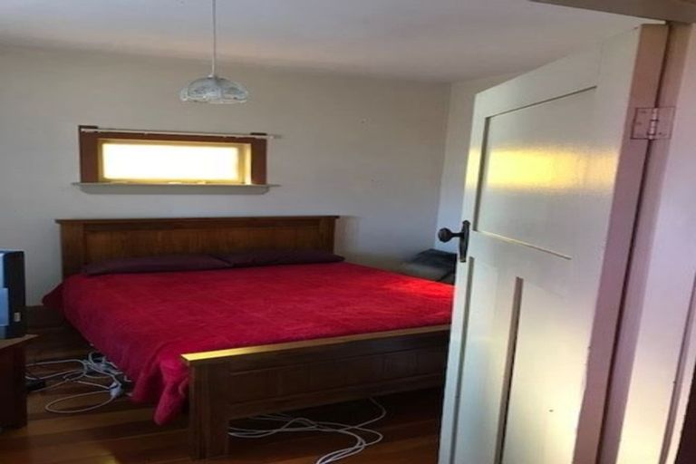 Photo of property in 32 Marne Road, Papakura, 2110