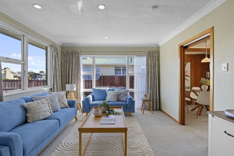 Photo of property in 46 Frensham Crescent, Woolston, Christchurch, 8062