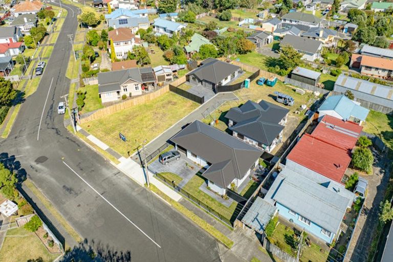 Photo of property in 8b Cambridge Street, Gonville, Wanganui, 4501