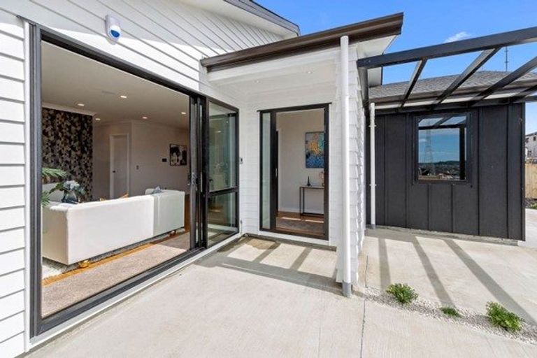 Photo of property in 7 Bushfield Drive, Flat Bush, Auckland, 2019