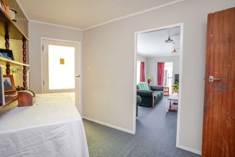 Photo of property in 323 High Street, Dannevirke, 4930