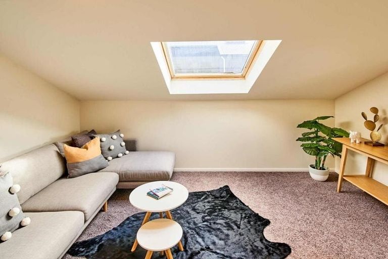 Photo of property in Courtenay Mews Apartments, 19/14u Alpha Street, Te Aro, Wellington, 6011