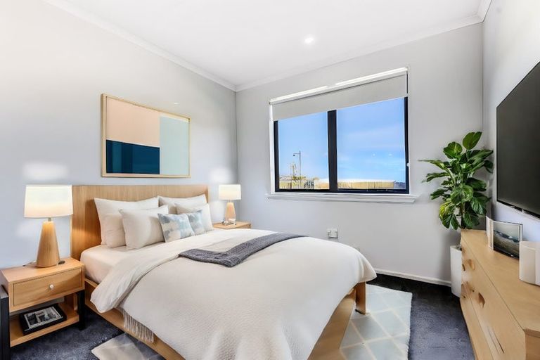 Photo of property in 1 Kaaka Street, Cambridge, 3434