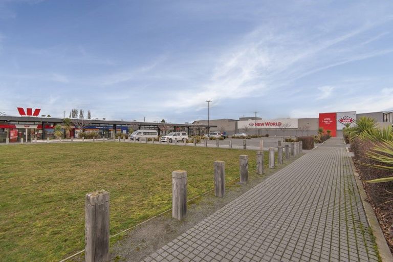 Photo of property in 37 Comer Street, Halswell, Christchurch, 8025