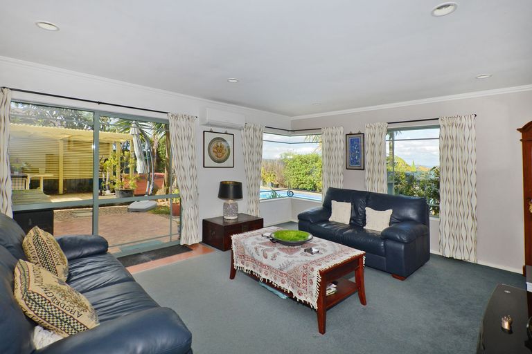 Photo of property in 10 Pebble Beach Boulevard, Te Kamo, Whangarei, 0112