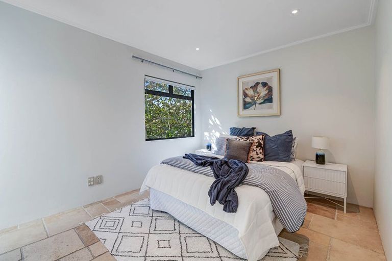 Photo of property in 13a Orchard Road, Browns Bay, Auckland, 0630