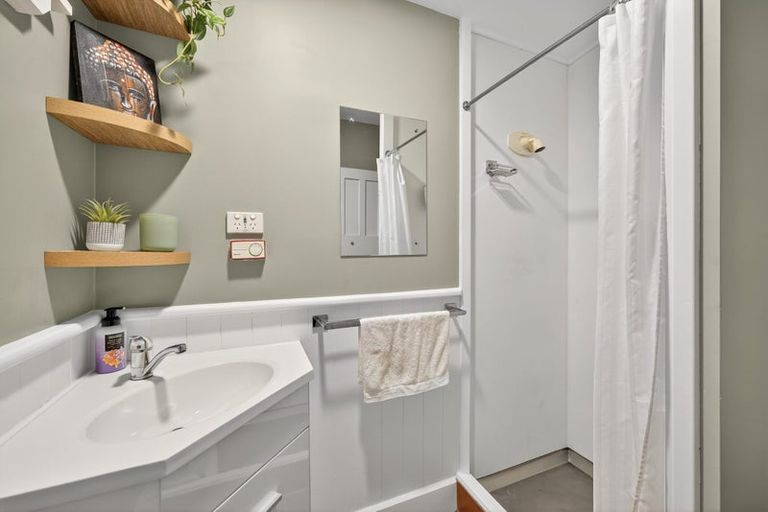 Photo of property in 380 Keyes Road, New Brighton, Christchurch, 8083