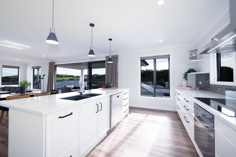 Photo of property in 30 Admiralty Drive, Haruru, 0204