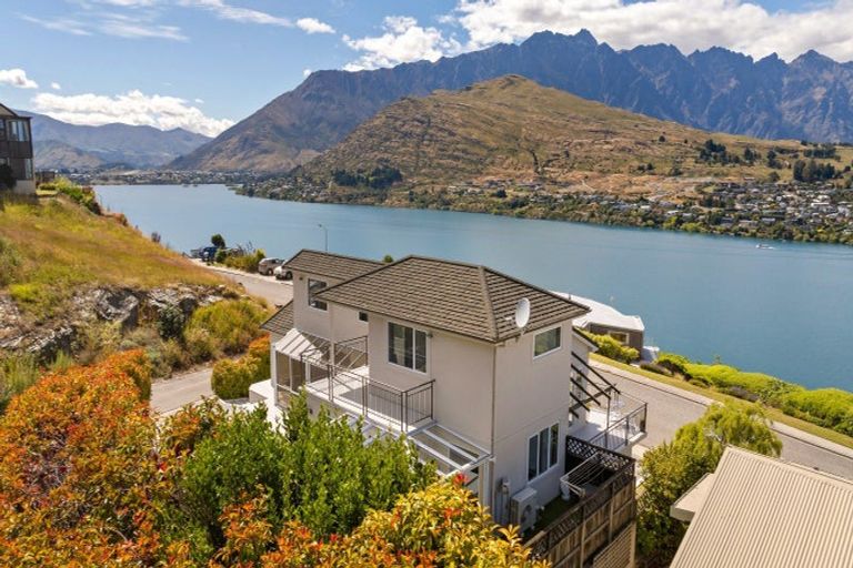 Photo of property in 108 Panorama Terrace, Queenstown, 9300